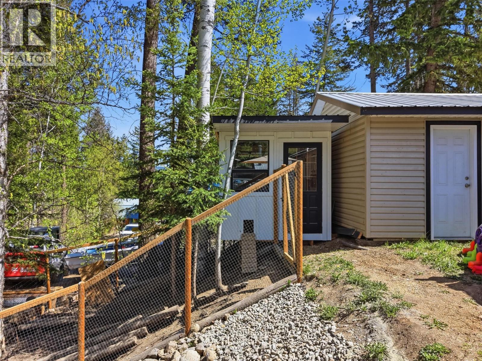 3365 Mcgregor Road, Kamloops, British Columbia  V0E 3E1 - Photo 22 - 10386029