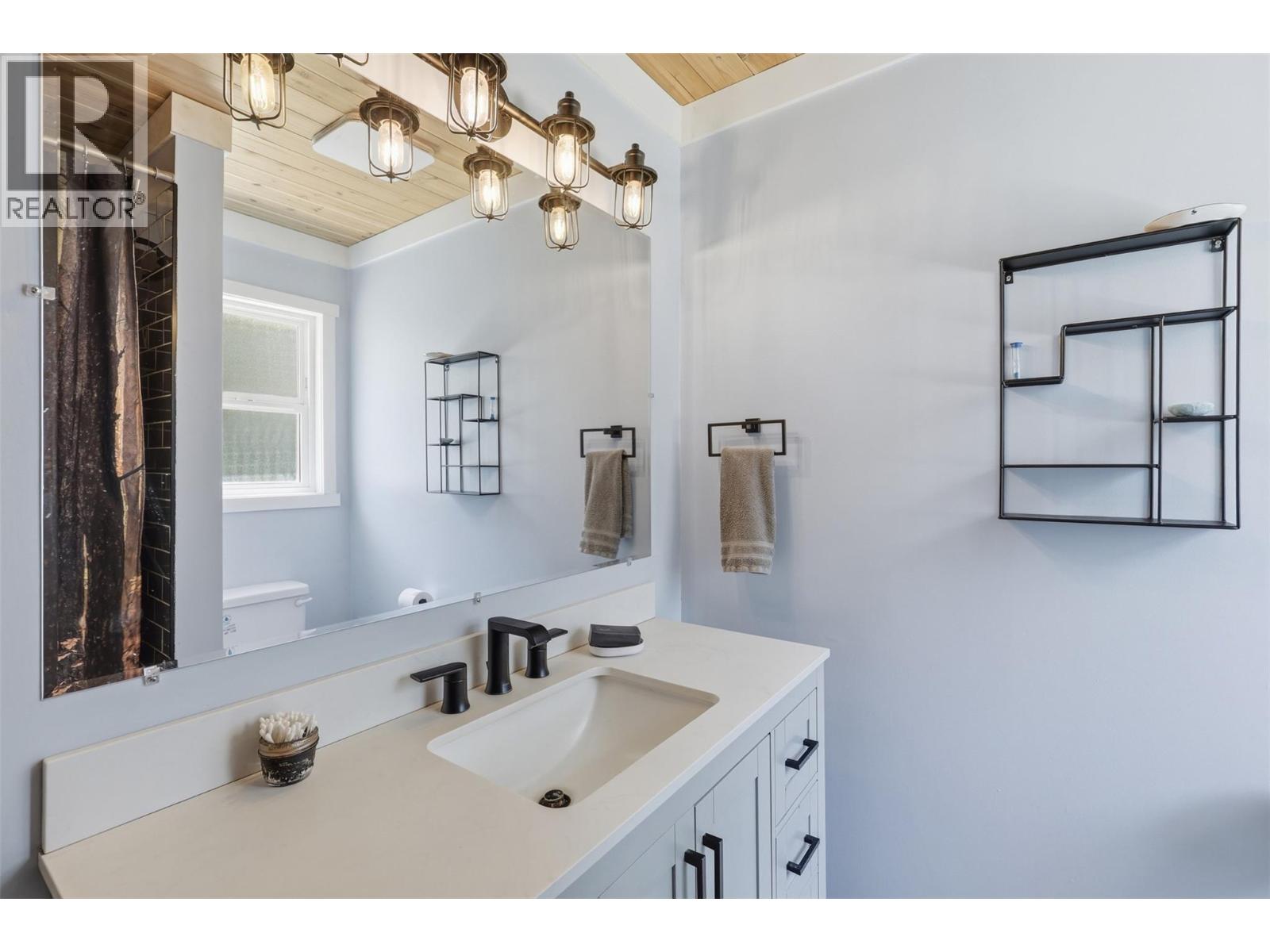 3365 Mcgregor Road, Kamloops, British Columbia  V0E 3E1 - Photo 9 - 10386029