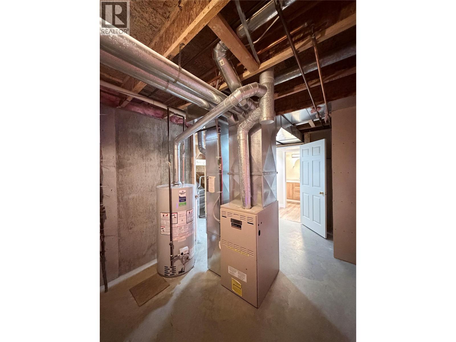 617 27th Avenue S Unit# 5, Cranbrook, British Columbia  V1C 6L1 - Photo 38 - 10386278