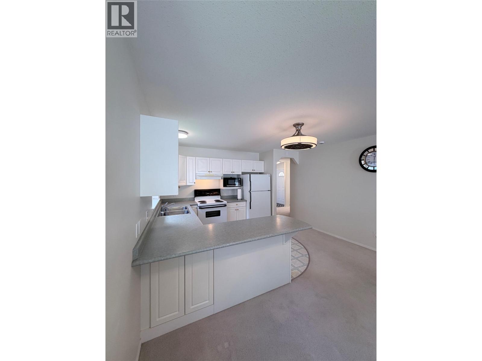617 27th Avenue S Unit# 5, Cranbrook, British Columbia  V1C 6L1 - Photo 7 - 10386278