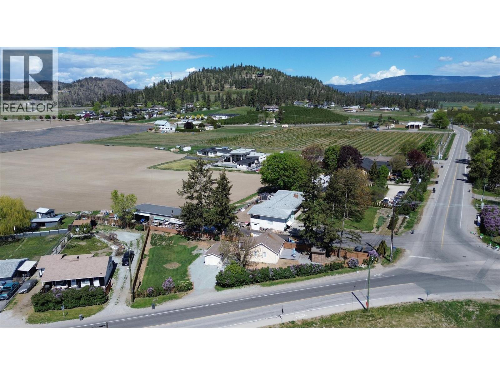 302 Valley Road N, Kelowna, British Columbia  V1V 2G1 - Photo 5 - 10386608