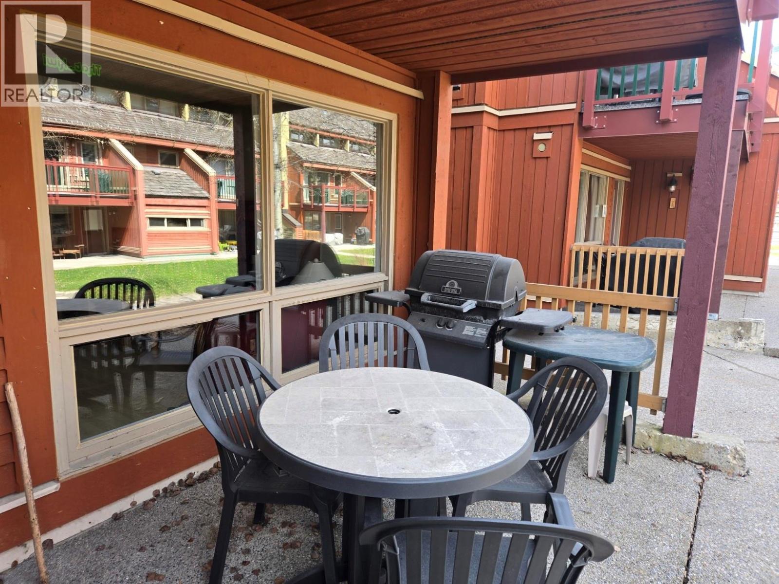 2030 Panorama Drive Unit# 1014, panorama, British Columbia