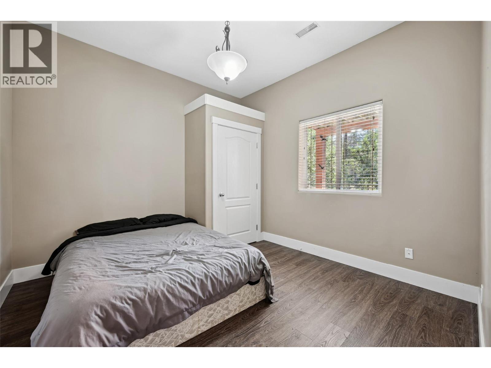 630 Green Road, Canal Flats, British Columbia  V0B 1B0 - Photo 38 - 10386664