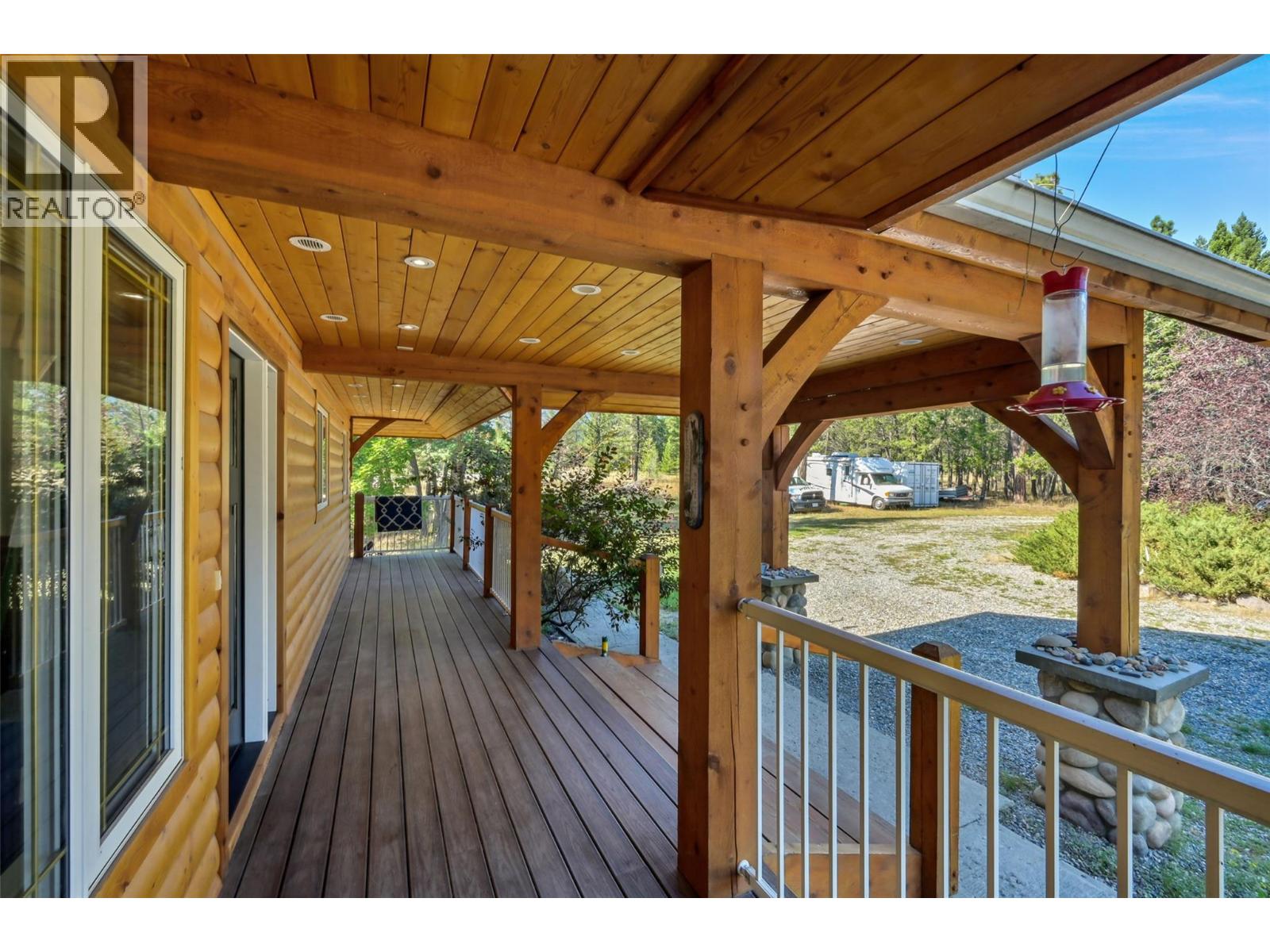630 Green Road, Canal Flats, British Columbia  V0B 1B0 - Photo 40 - 10386664