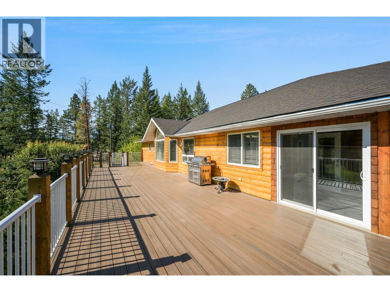 630 Green Road, Canal Flats, British Columbia  V0B 1B0 - Photo 55 - 10386664