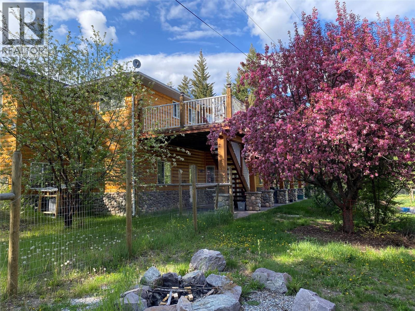 630 Green Road, Canal Flats, British Columbia  V0B 1B0 - Photo 57 - 10386664
