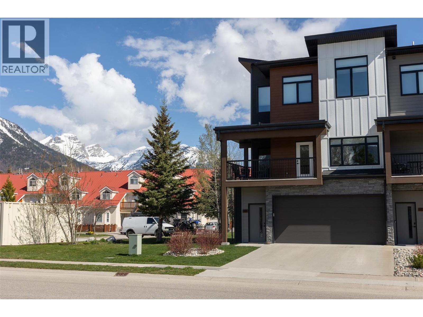700 Riverside Way Unit# 101, Fernie, British Columbia  V0B 1M7 - Photo 3 - 10385280