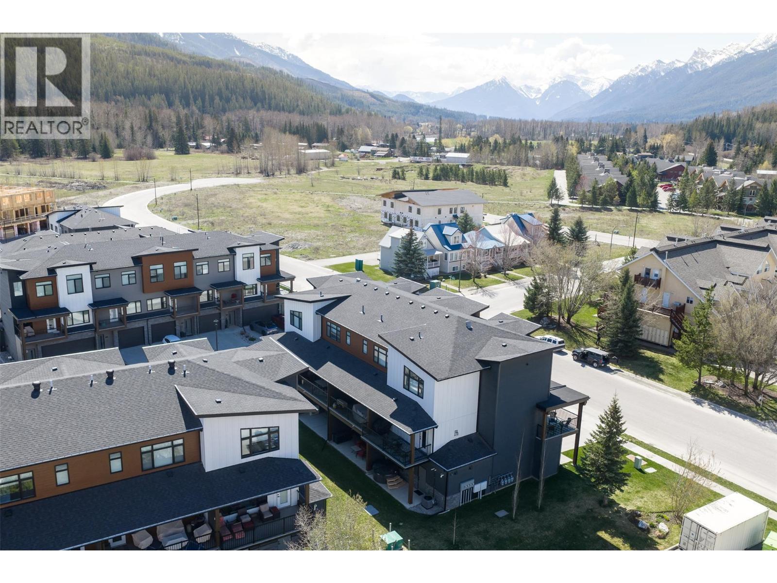 700 Riverside Way Unit# 101, Fernie, British Columbia  V0B 1M7 - Photo 50 - 10385280