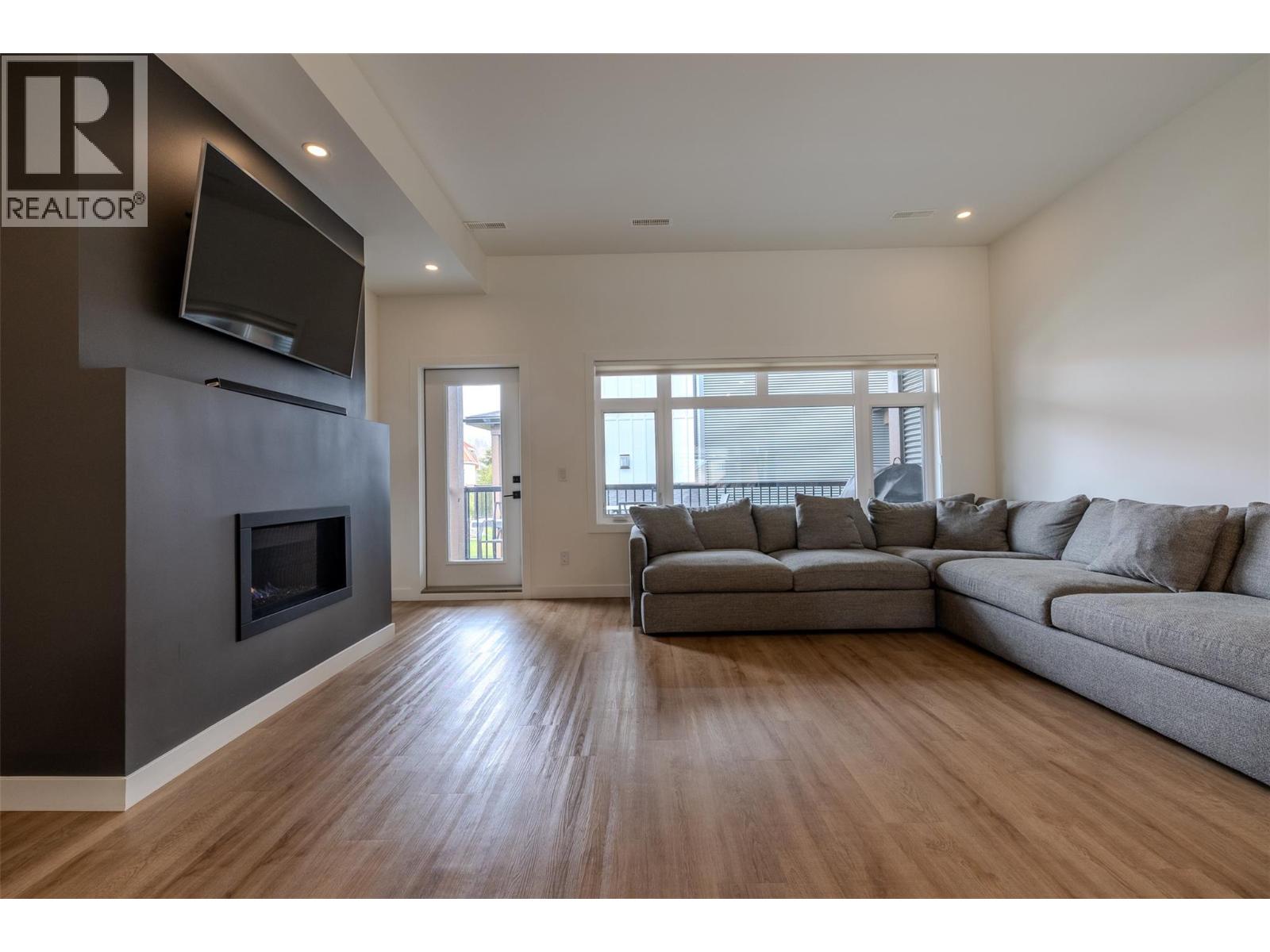 700 Riverside Way Unit# 101, Fernie, British Columbia  V0B 1M7 - Photo 9 - 10385280