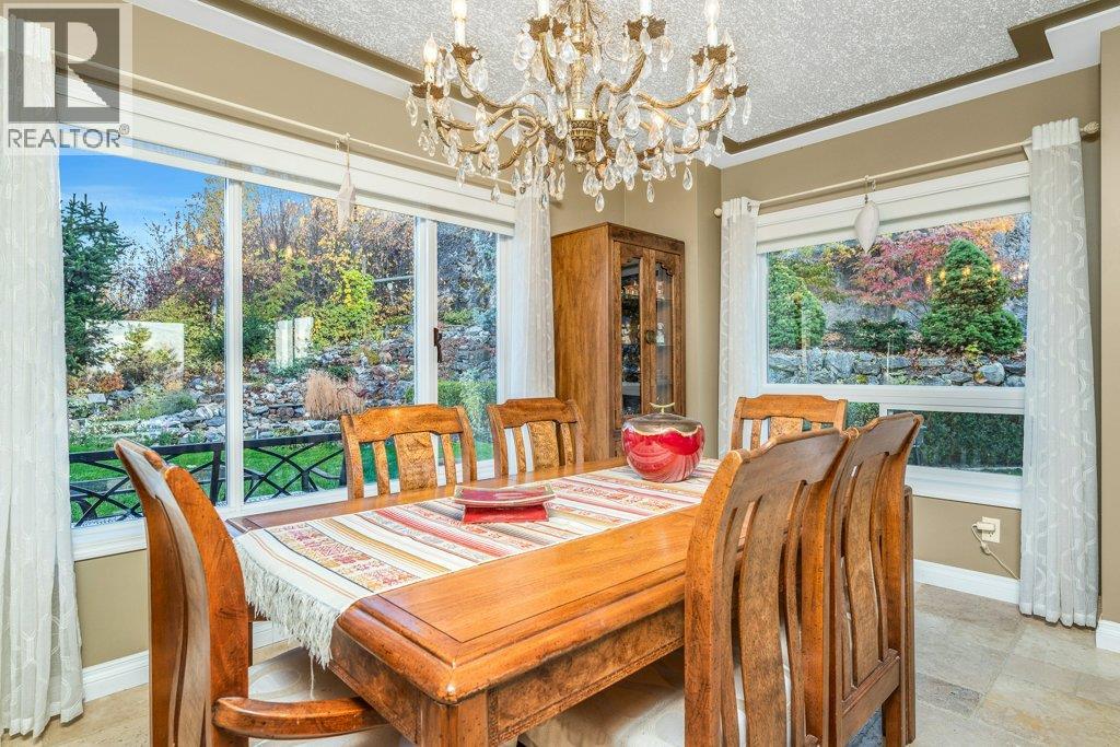 3221 Crosby Road, Vernon, British Columbia  V1T 4Z7 - Photo 10 - 10386483