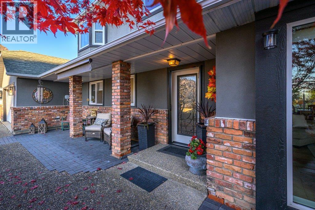 3221 Crosby Road, Vernon, British Columbia  V1T 4Z7 - Photo 3 - 10386483