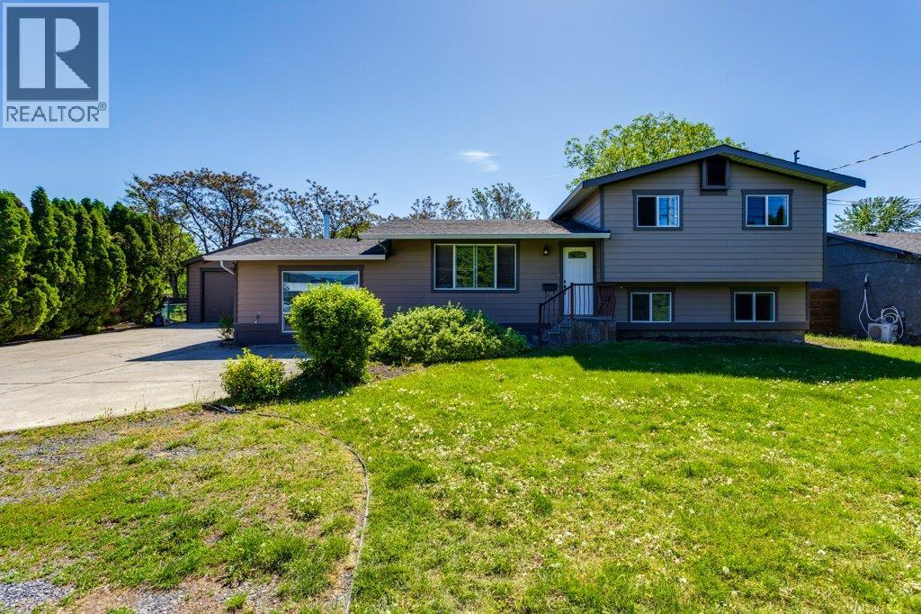 2559 Benvoulin Road, kelowna, British Columbia