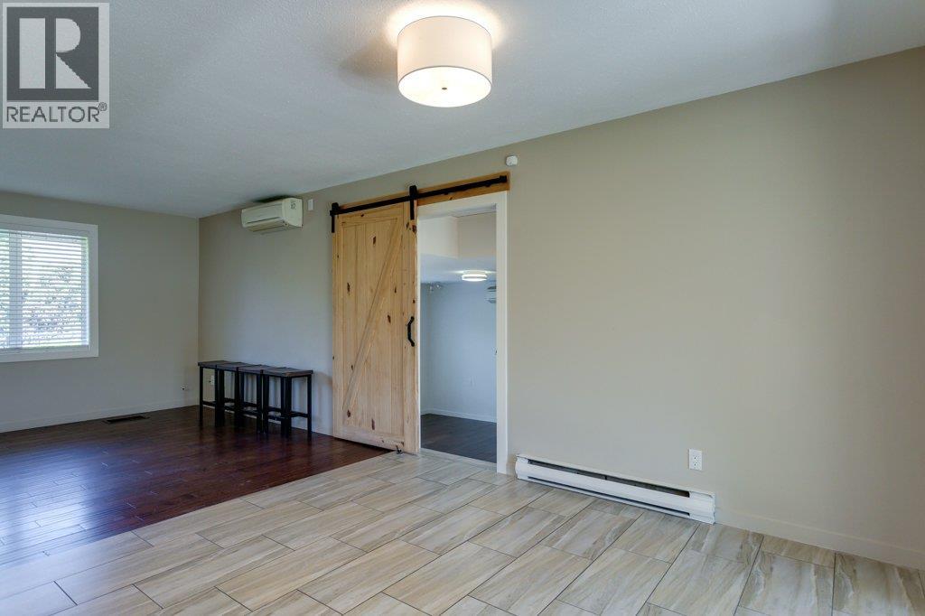 2559 Benvoulin Road, Kelowna, British Columbia  V1W 2C9 - Photo 10 - 10386475