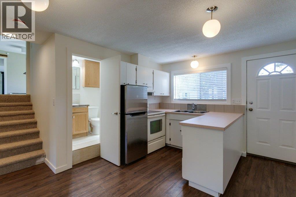 2559 Benvoulin Road, Kelowna, British Columbia  V1W 2C9 - Photo 24 - 10386475