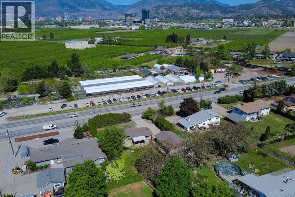 2559 Benvoulin Road, Kelowna, British Columbia  V1W 2C9 - Photo 38 - 10386475