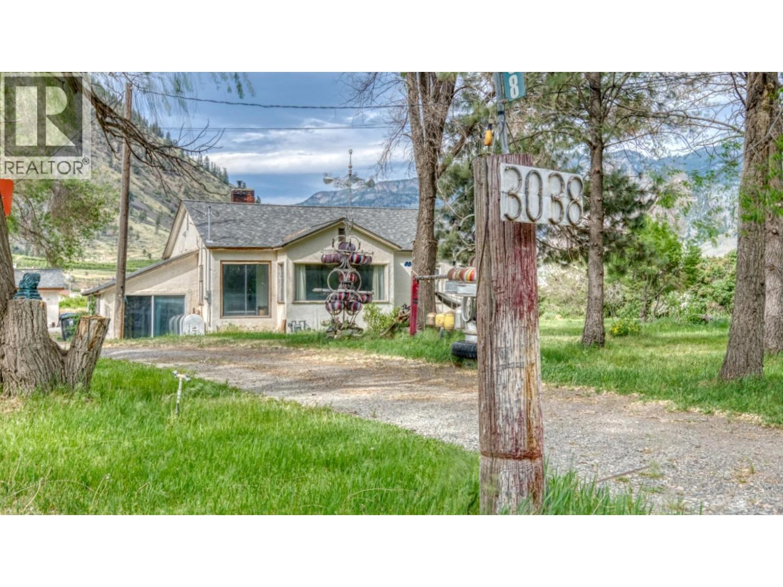 3038 10th Avenue, keremeos, British Columbia