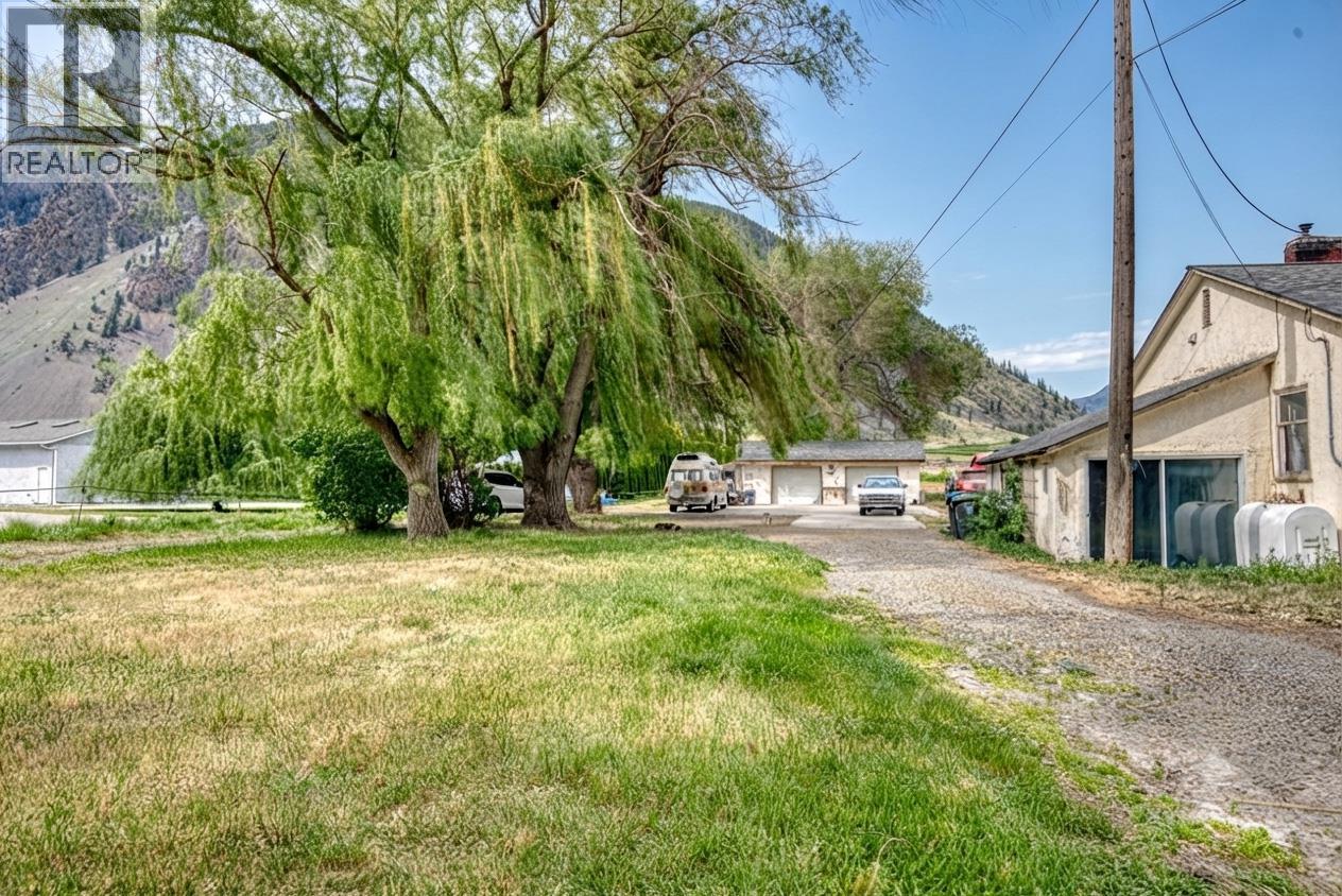 3038 10th Avenue, Keremeos, British Columbia  V0X 1N3 - Photo 27 - 10386145