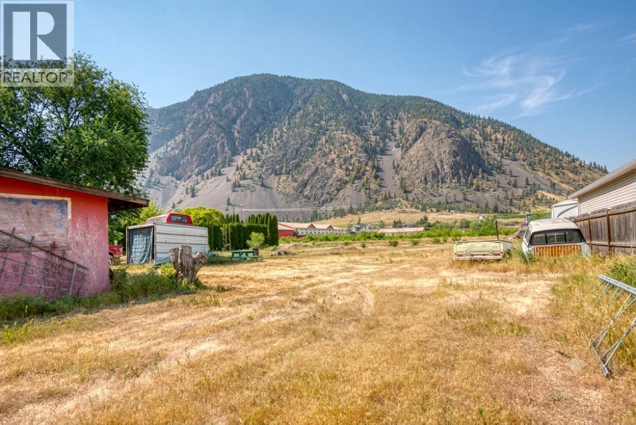 3038 10th Avenue, Keremeos, British Columbia  V0X 1N3 - Photo 29 - 10386145