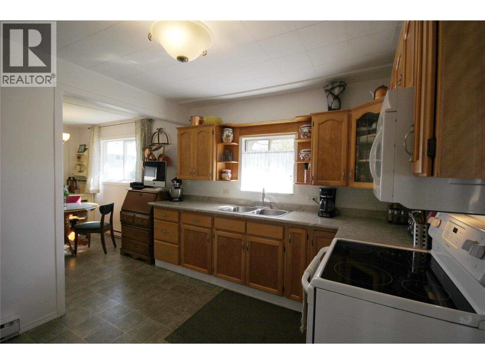 402 Conklin Avenue, Penticton, British Columbia  V2A 2T4 - Photo 15 - 10386674