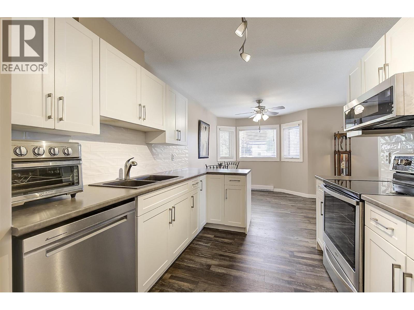 3842 Gordon Drive Unit# 216, Kelowna, British Columbia  V1W 3G4 - Photo 12 - 10386671