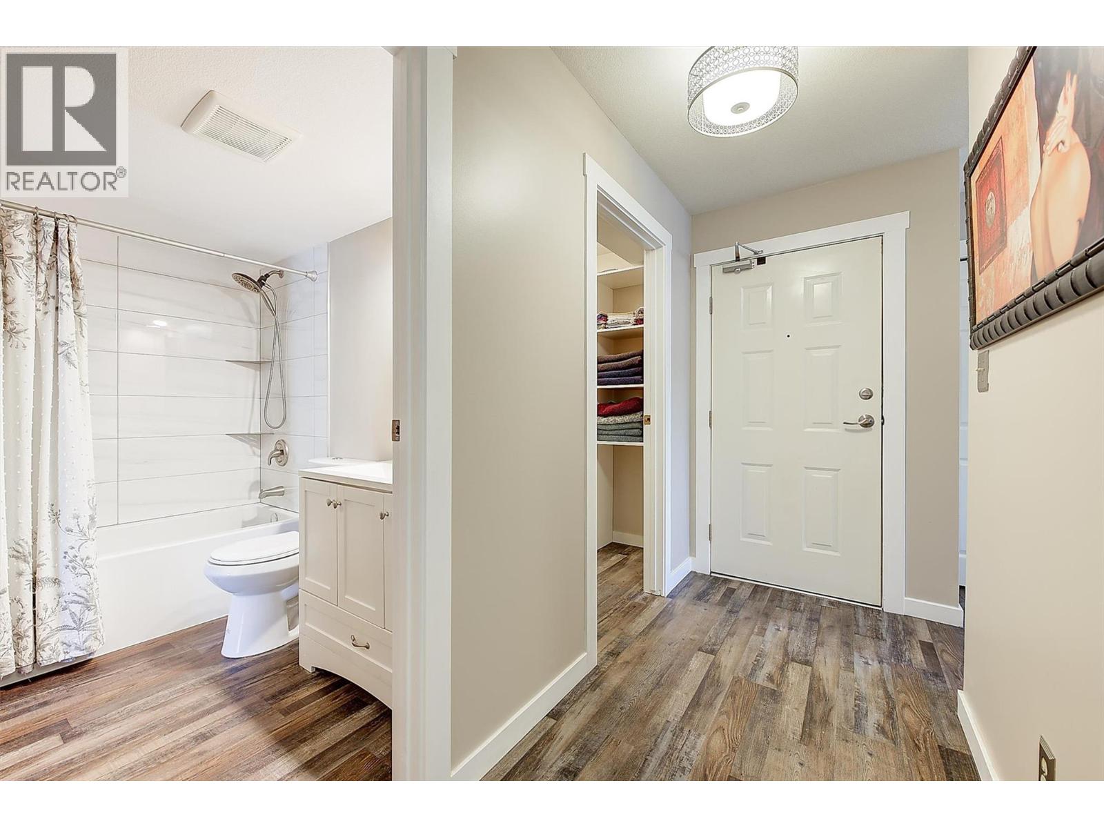 3842 Gordon Drive Unit# 216, Kelowna, British Columbia  V1W 3G4 - Photo 22 - 10386671
