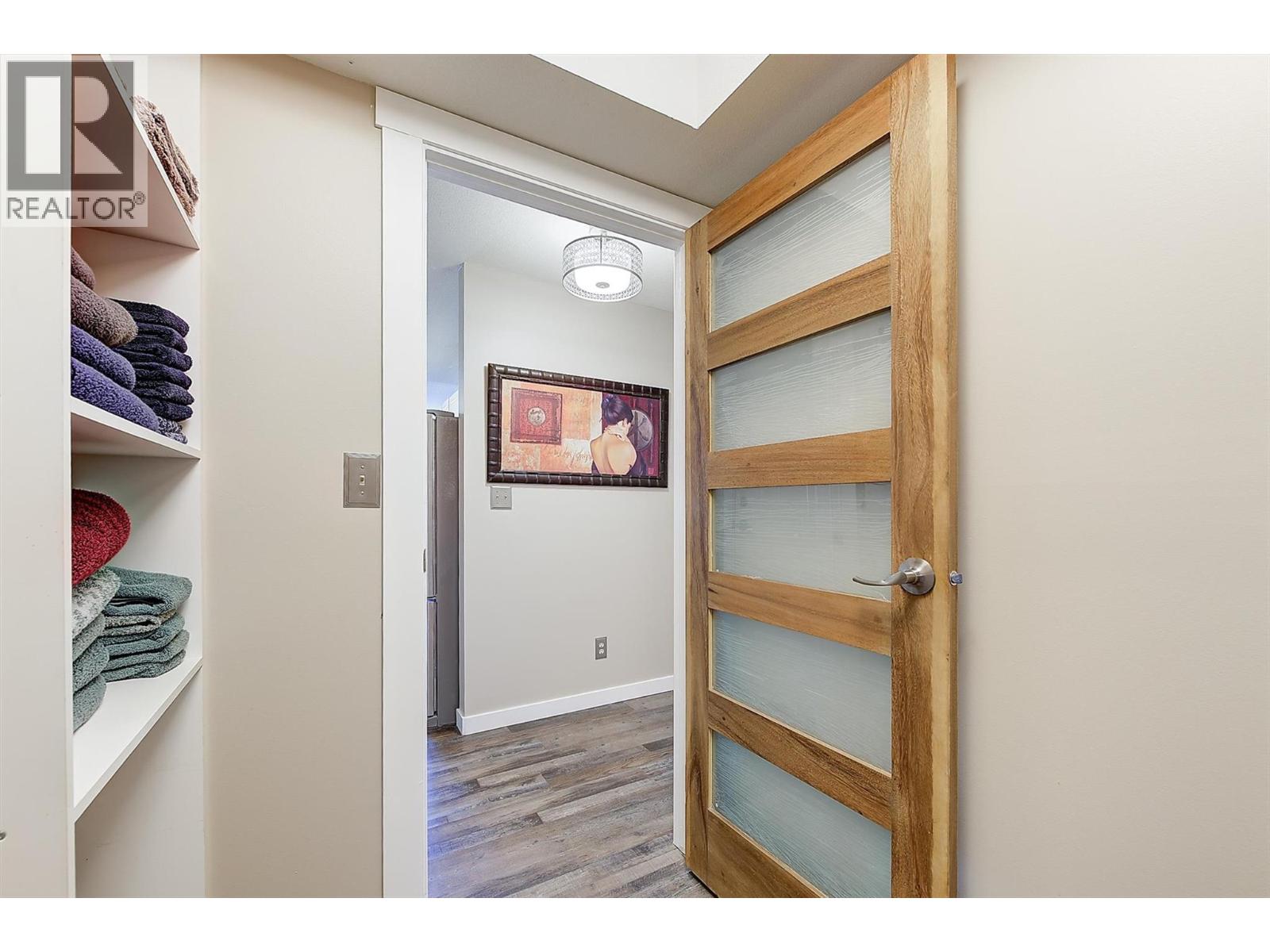 3842 Gordon Drive Unit# 216, Kelowna, British Columbia  V1W 3G4 - Photo 27 - 10386671