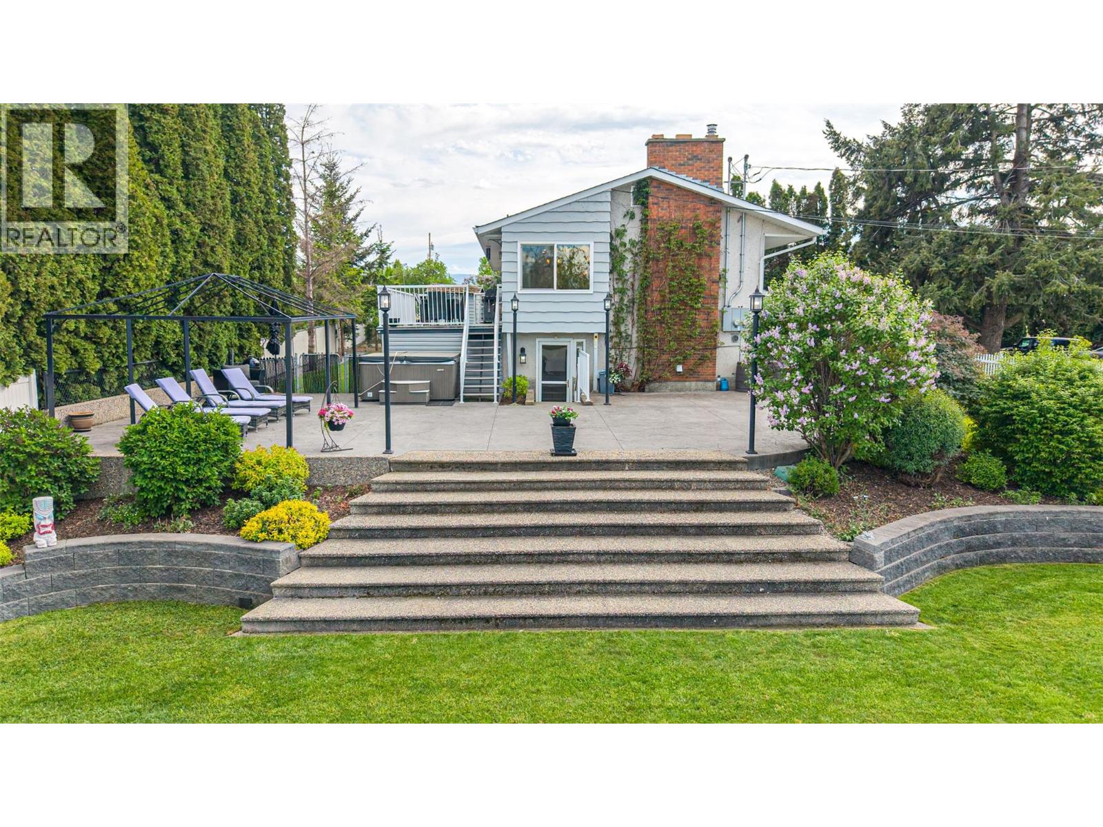 201 Mail Road, Kelowna, British Columbia  V1V 2G6 - Photo 31 - 10386225