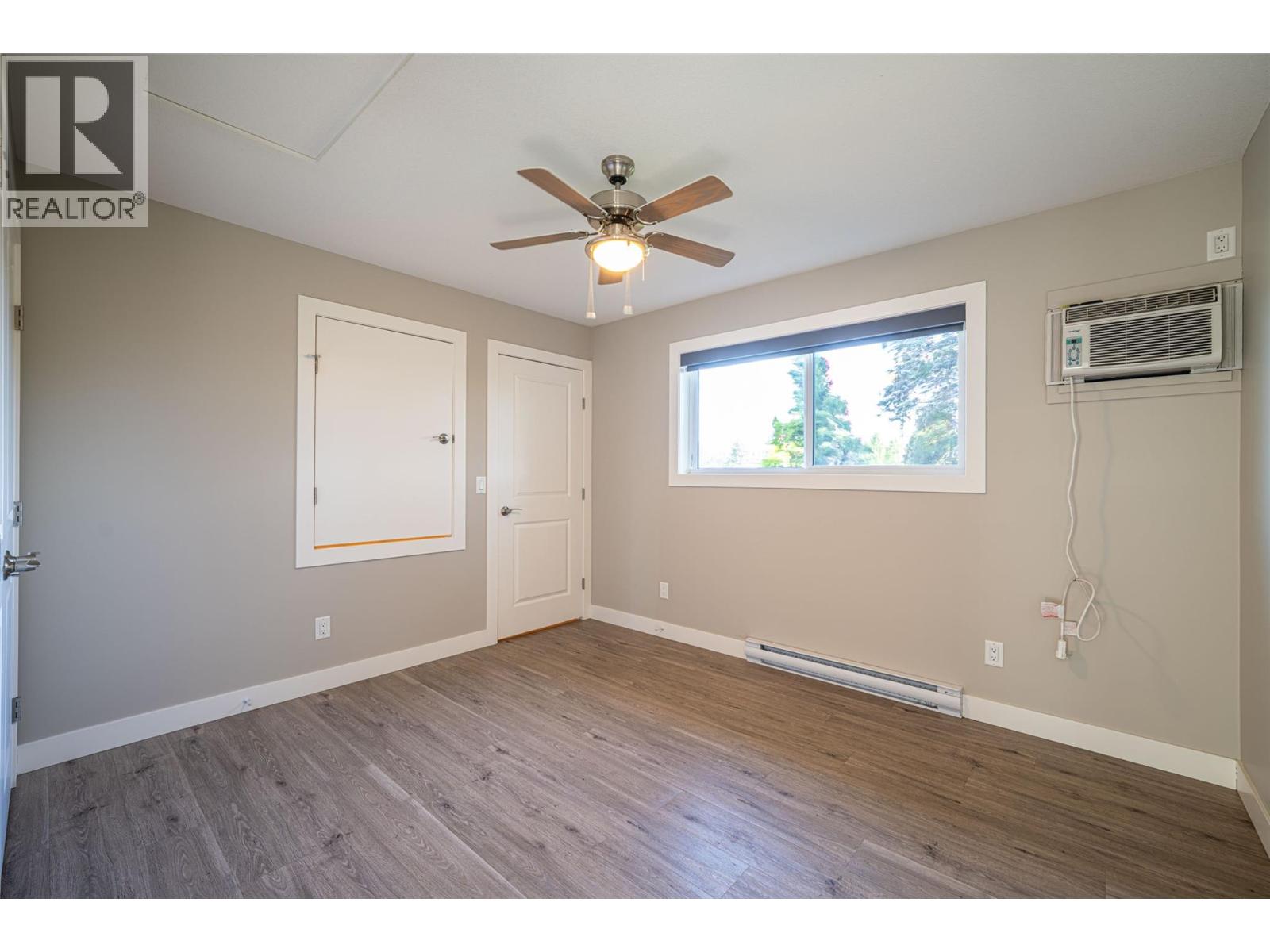 201 Mail Road, Kelowna, British Columbia  V1V 2G6 - Photo 46 - 10386225