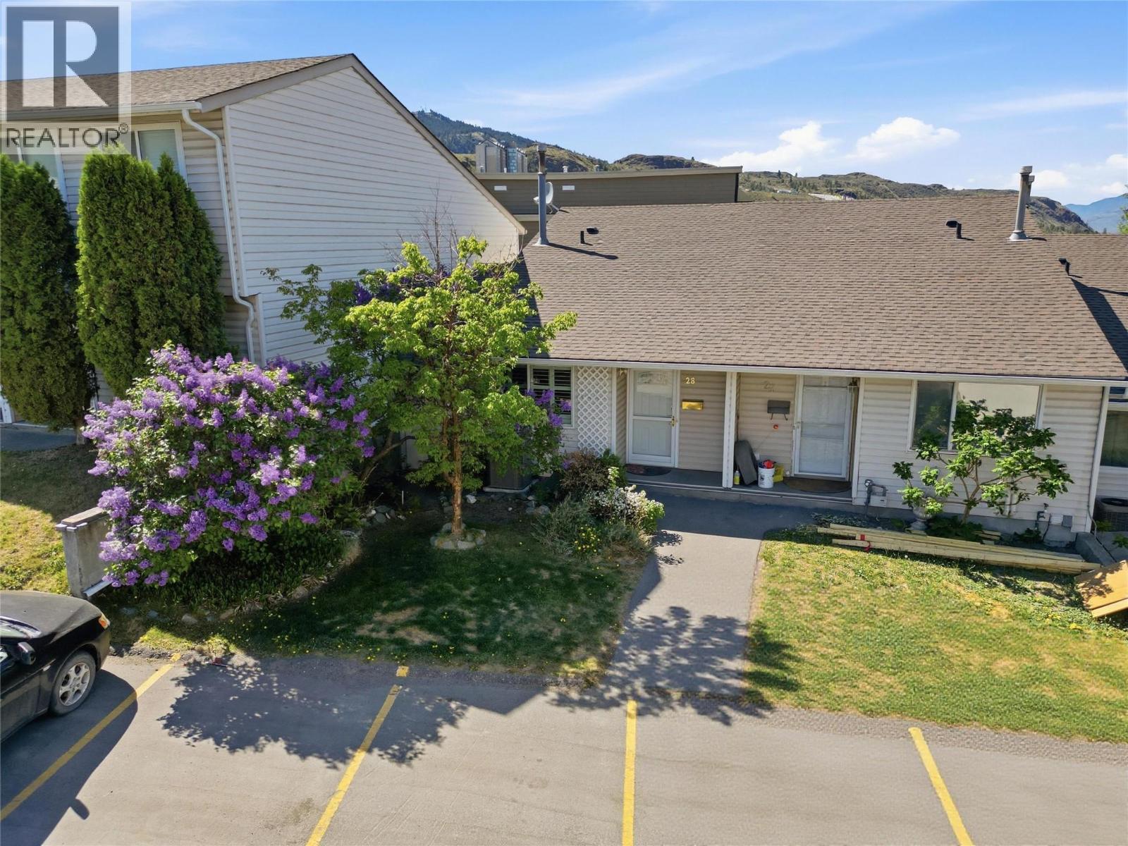 460 Dalgleish Drive Unit# 28, Kamloops, British Columbia  V2C 5W7 - Photo 5 - 10383845