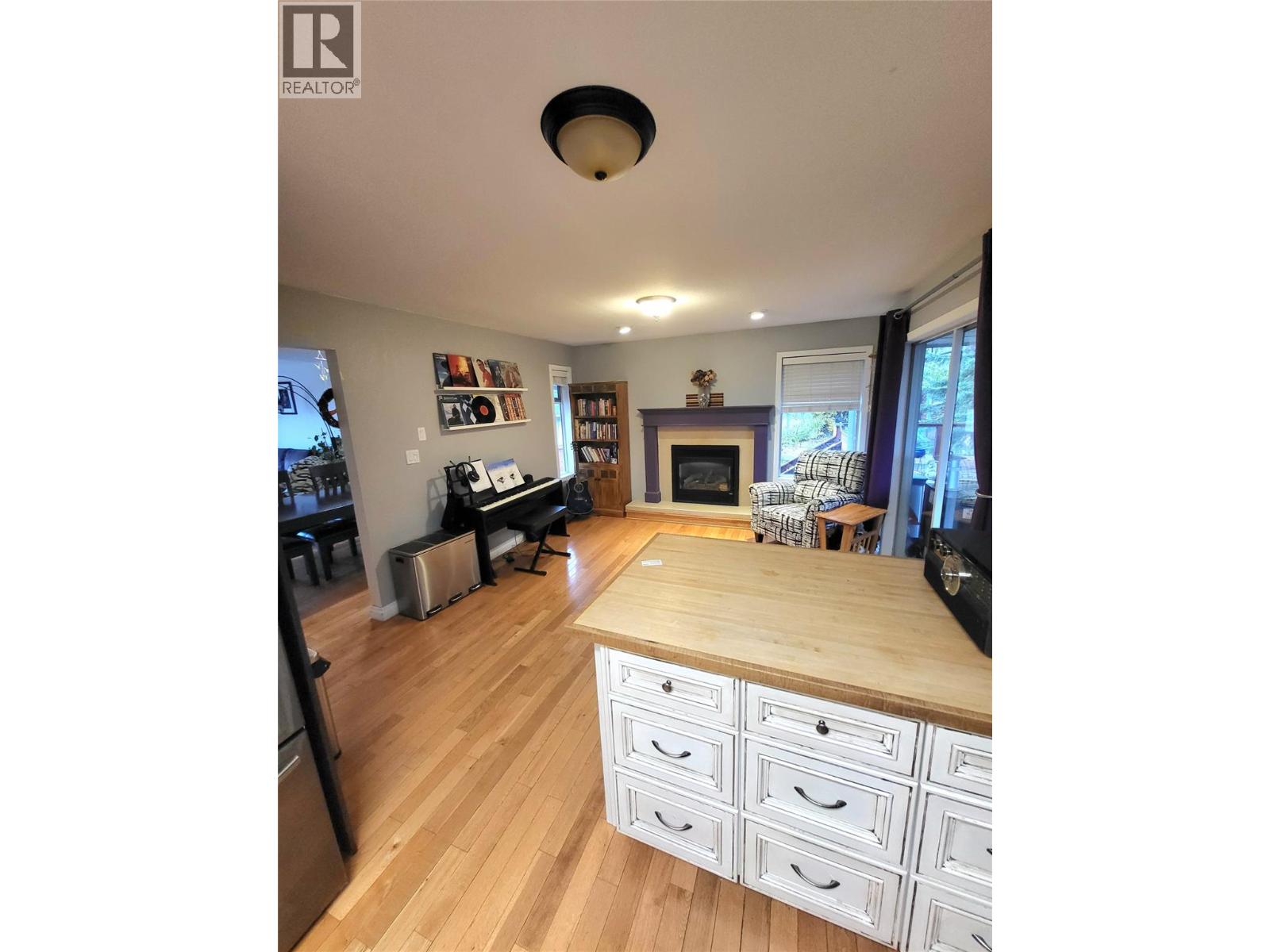 132 Stevens Court, Penticton, British Columbia  V2A 8A2 - Photo 4 - 10386723