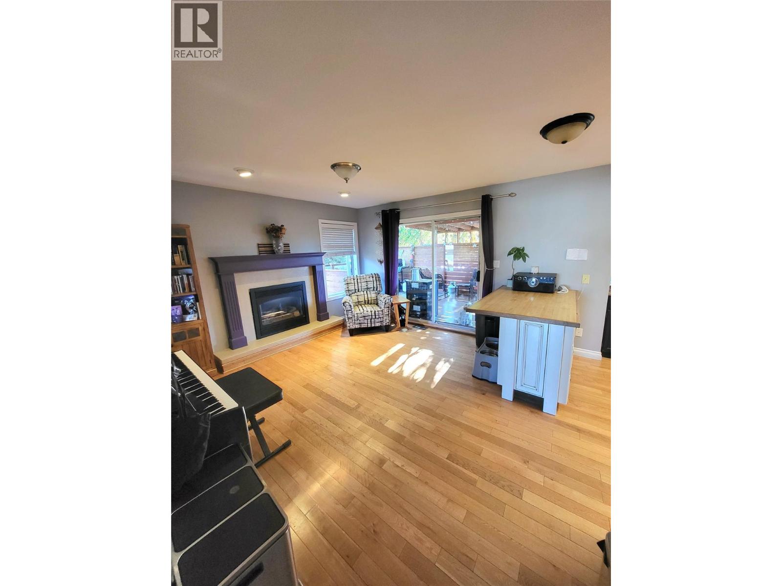 132 Stevens Court, Penticton, British Columbia  V2A 8A2 - Photo 5 - 10386723