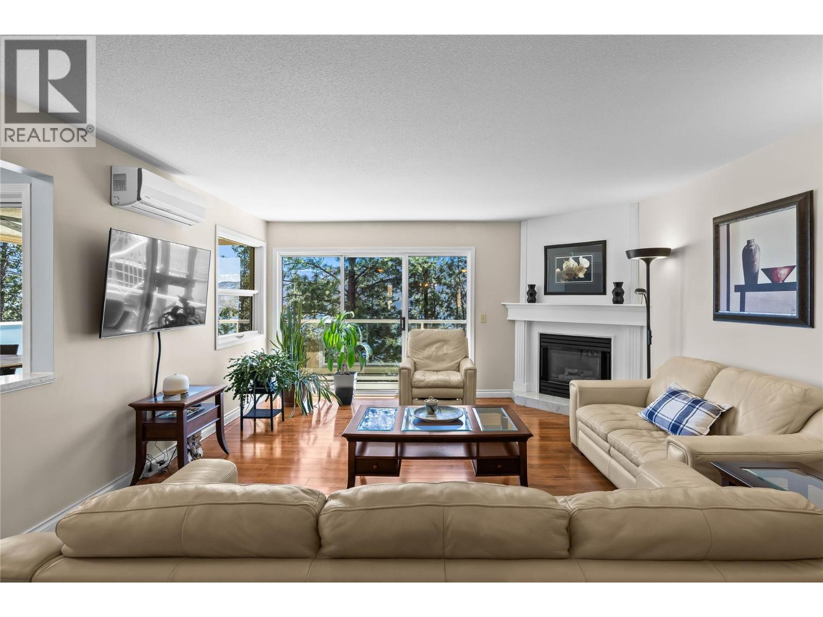 4450 Ponderosa Drive Unit# 102, Peachland, British Columbia  V0H 1X5 - Photo 8 - 10386435