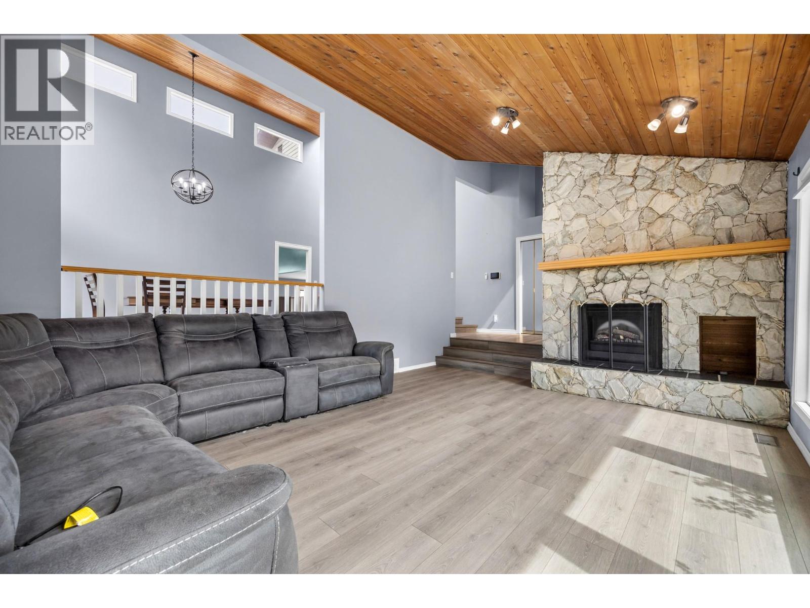 4015 15th Crescent, Vernon, British Columbia  V1T 7H5 - Photo 11 - 10382882