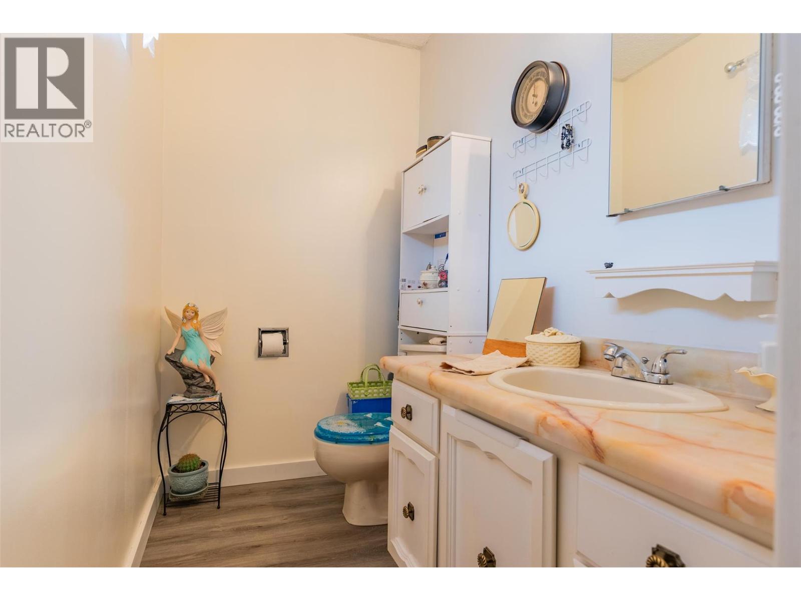 1937 Riverside Crescent, Castlegar, British Columbia  V1N 3W5 - Photo 22 - 10386371