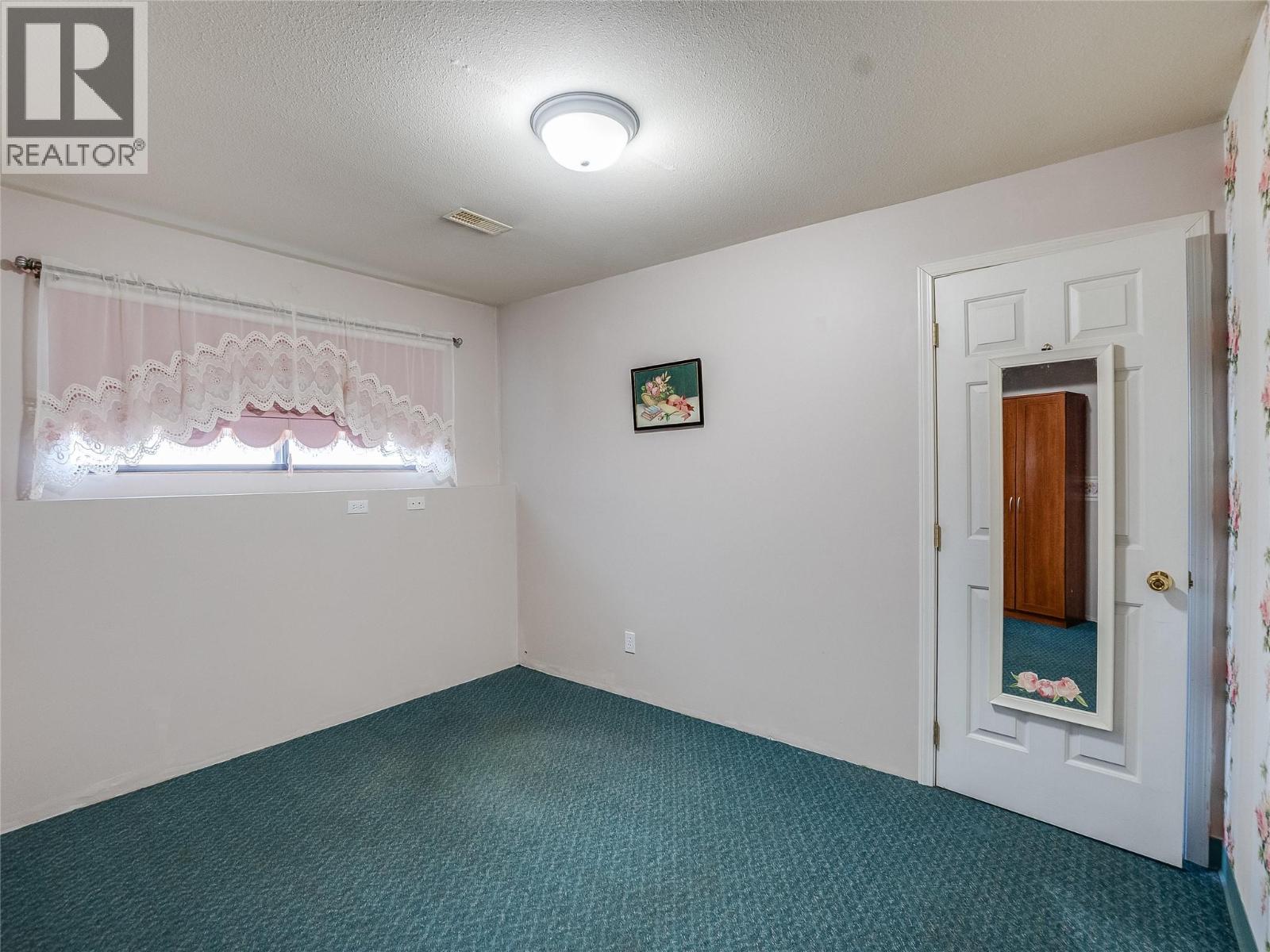 1937 Riverside Crescent, Castlegar, British Columbia  V1N 3W5 - Photo 27 - 10386371
