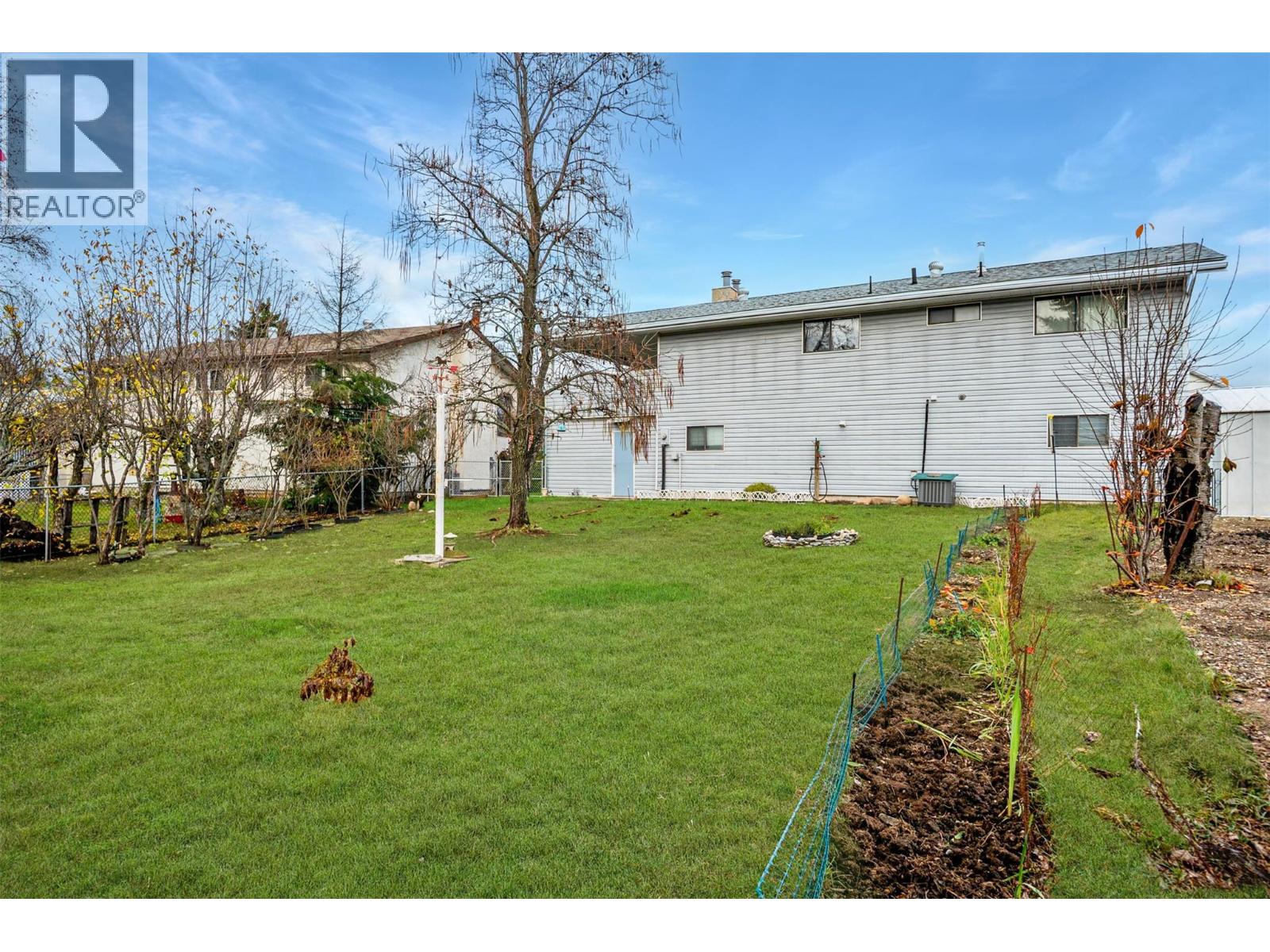 1937 Riverside Crescent, Castlegar, British Columbia  V1N 3W5 - Photo 37 - 10386371