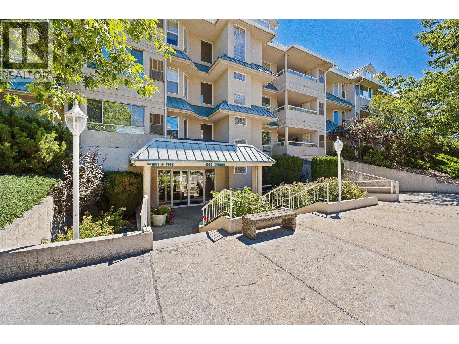 1965 Durnin Road Unit# 126, Kelowna, British Columbia  V1X 7K6 - Photo 2 - 10385920