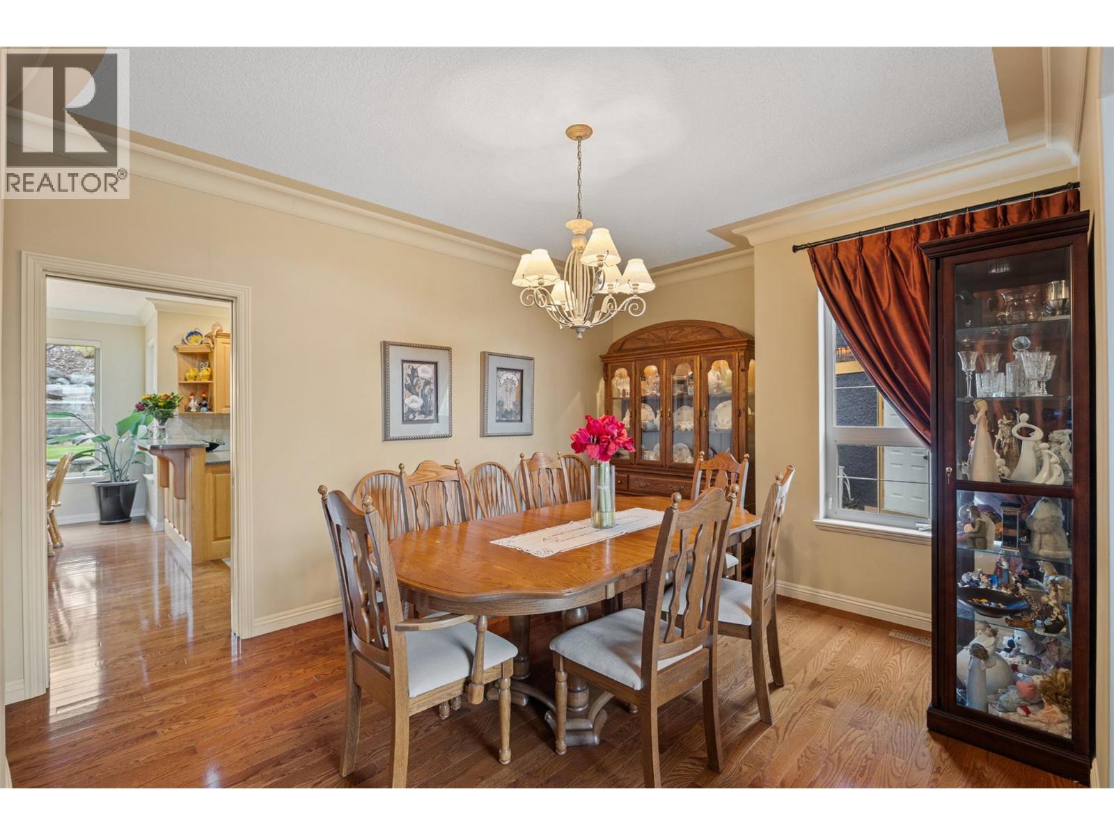 456 Azure Place, Kamloops, British Columbia  V2E 2R1 - Photo 10 - 10386730