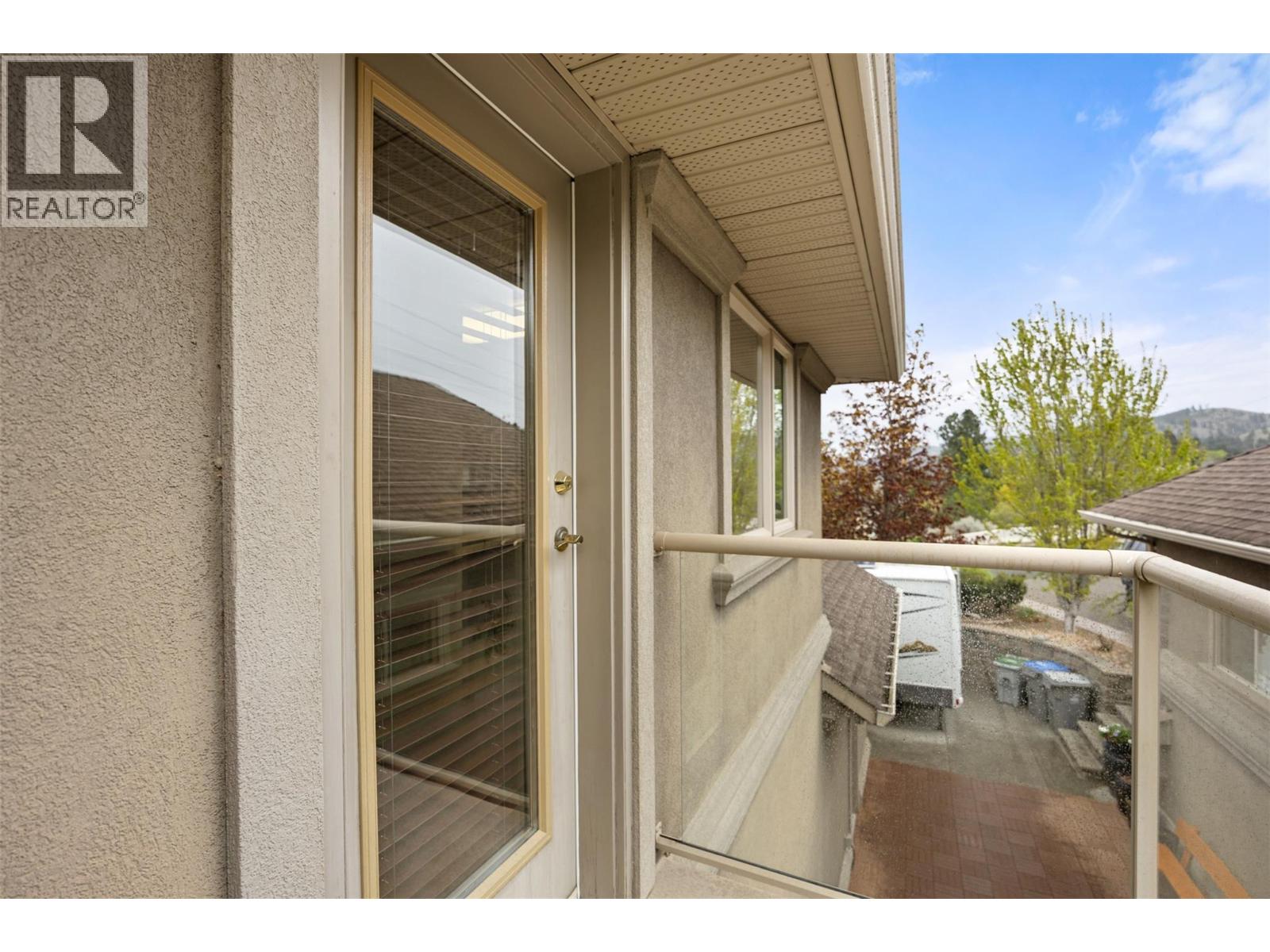 456 Azure Place, Kamloops, British Columbia  V2E 2R1 - Photo 38 - 10386730