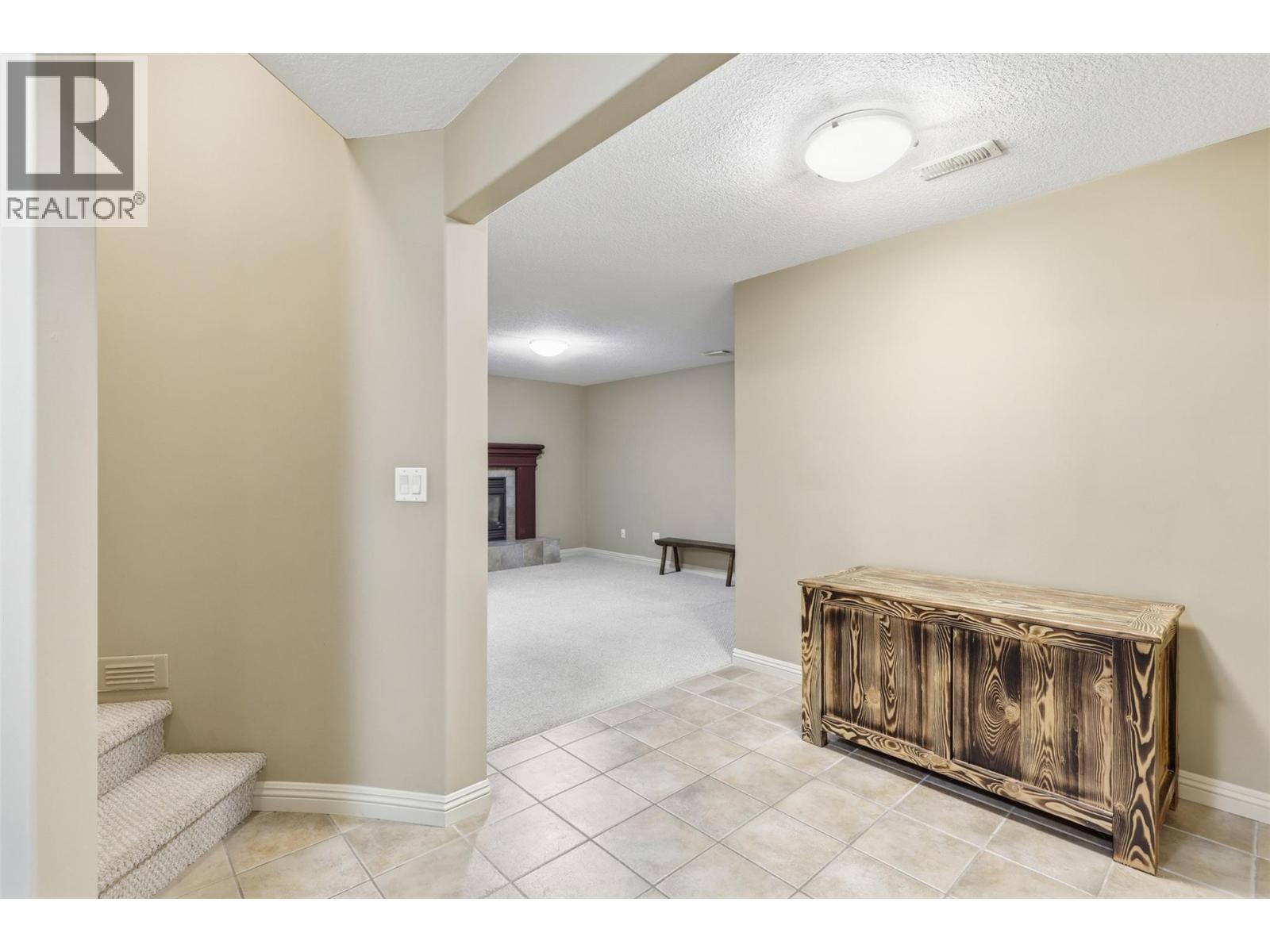 456 Azure Place, Kamloops, British Columbia  V2E 2R1 - Photo 57 - 10386730
