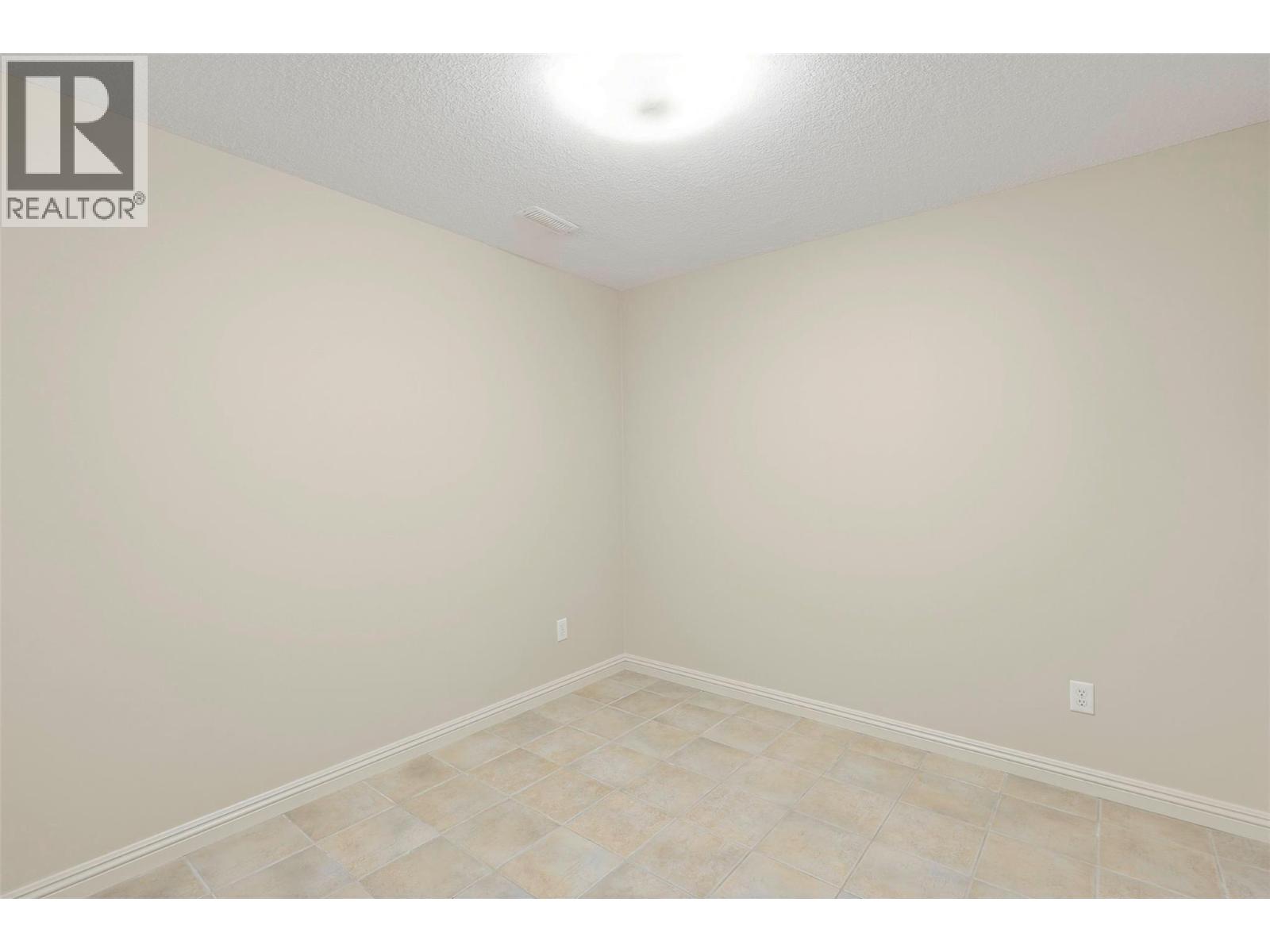 456 Azure Place, Kamloops, British Columbia  V2E 2R1 - Photo 62 - 10386730