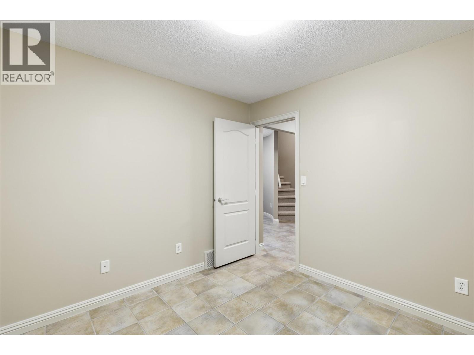 456 Azure Place, Kamloops, British Columbia  V2E 2R1 - Photo 63 - 10386730