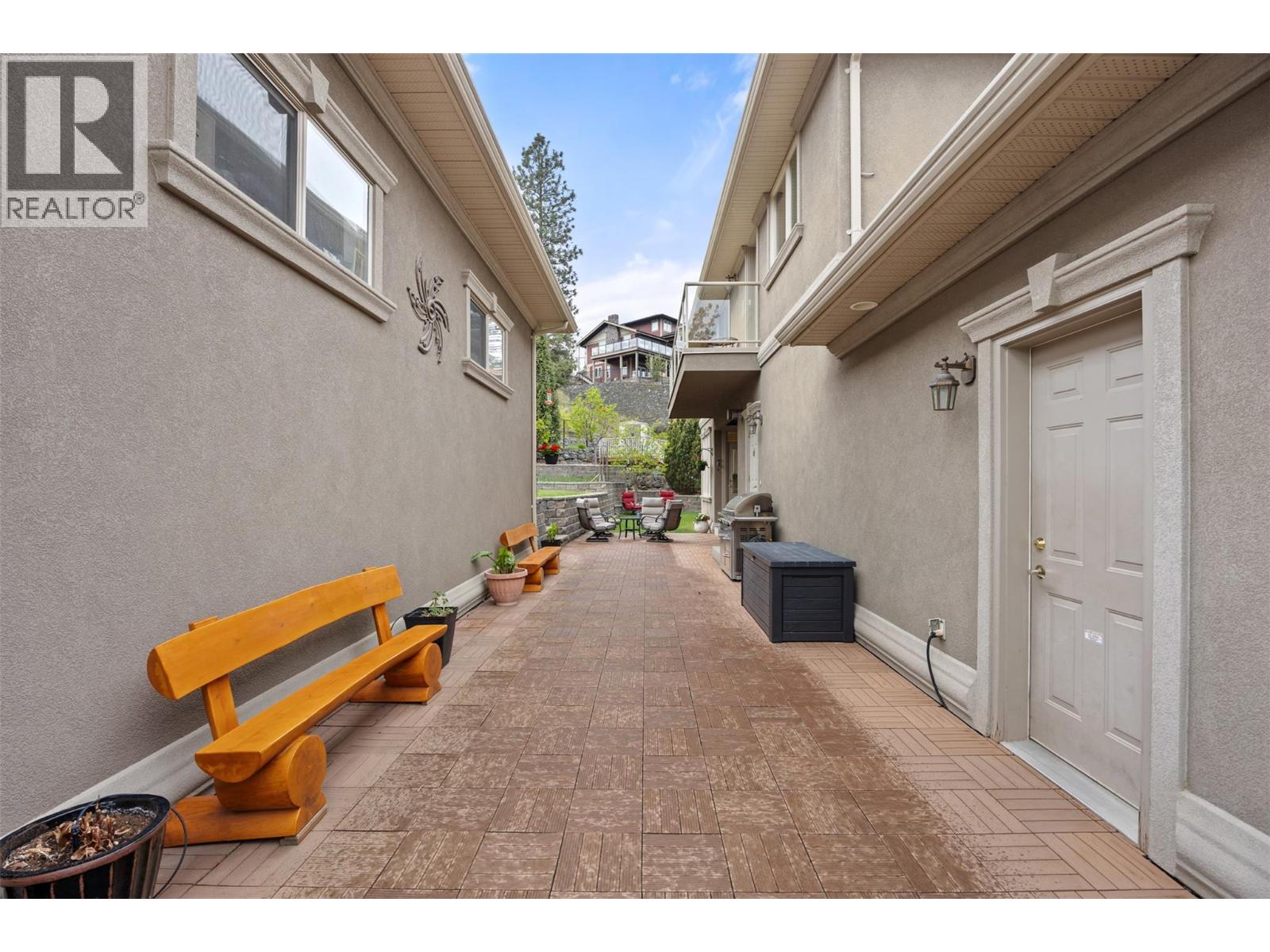 456 Azure Place, Kamloops, British Columbia  V2E 2R1 - Photo 85 - 10386730