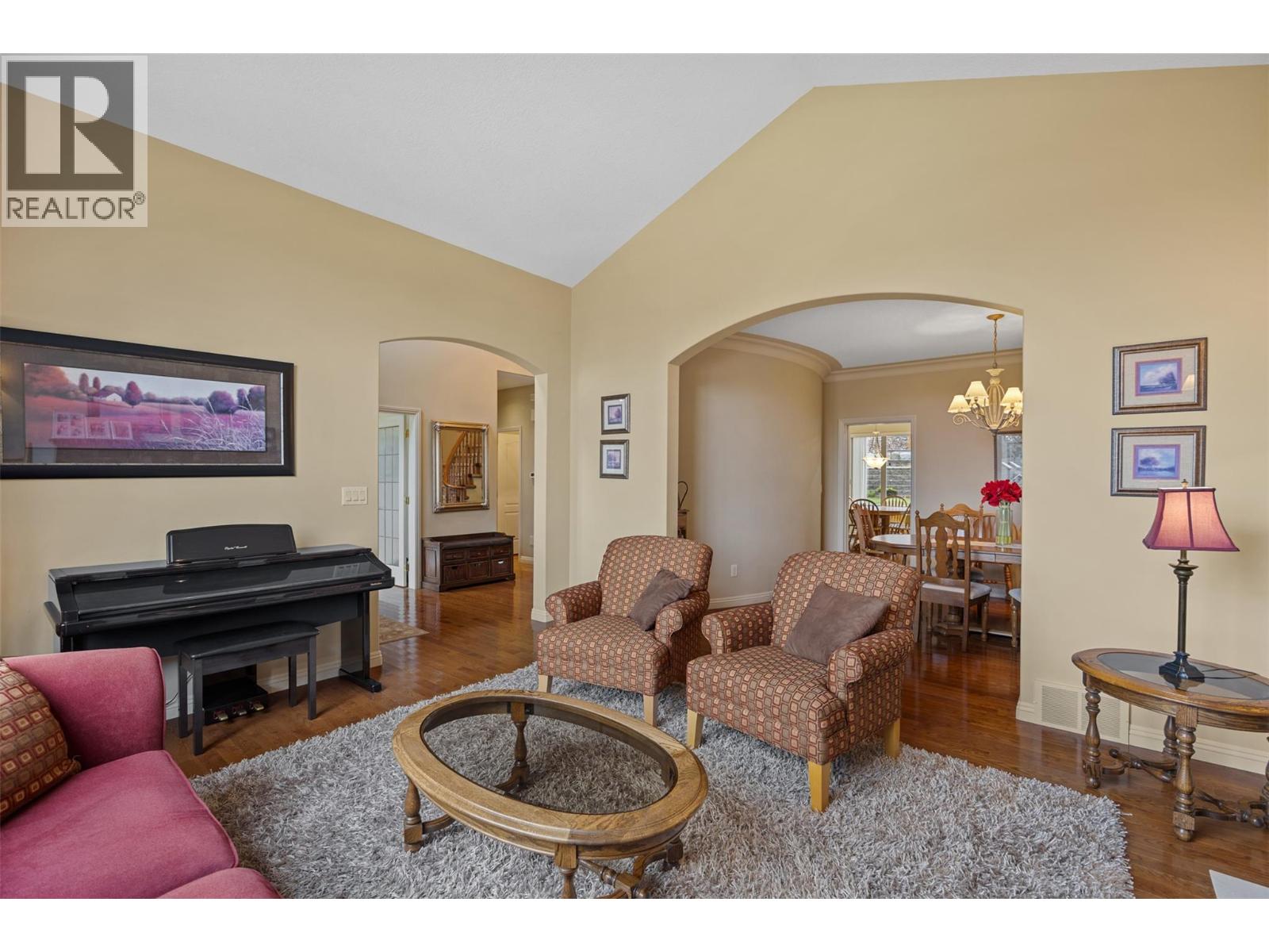 456 Azure Place, Kamloops, British Columbia  V2E 2R1 - Photo 9 - 10386730