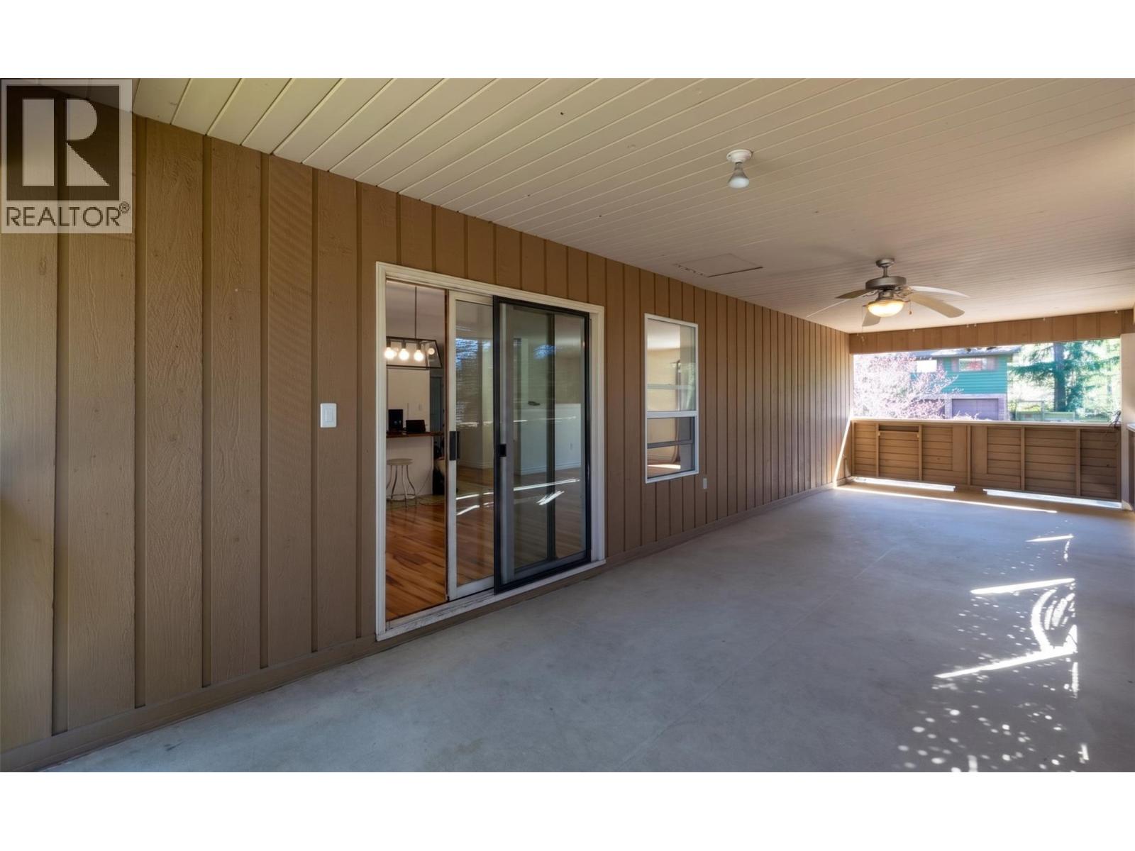 1801 15 Avenue, Salmon Arm, British Columbia  V1E 2E9 - Photo 19 - 10386633