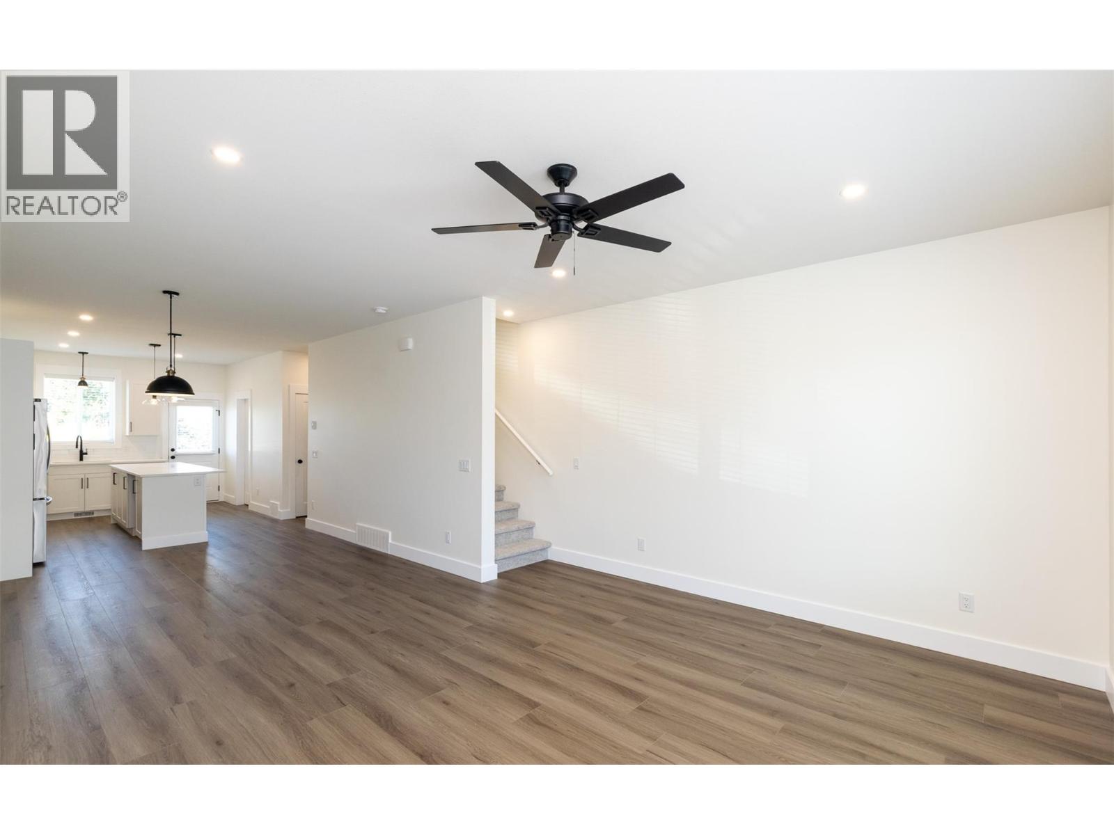1910 11 Avenue Ne Unit# 7, Salmon Arm, British Columbia  V1E 2V5 - Photo 13 - 10386488