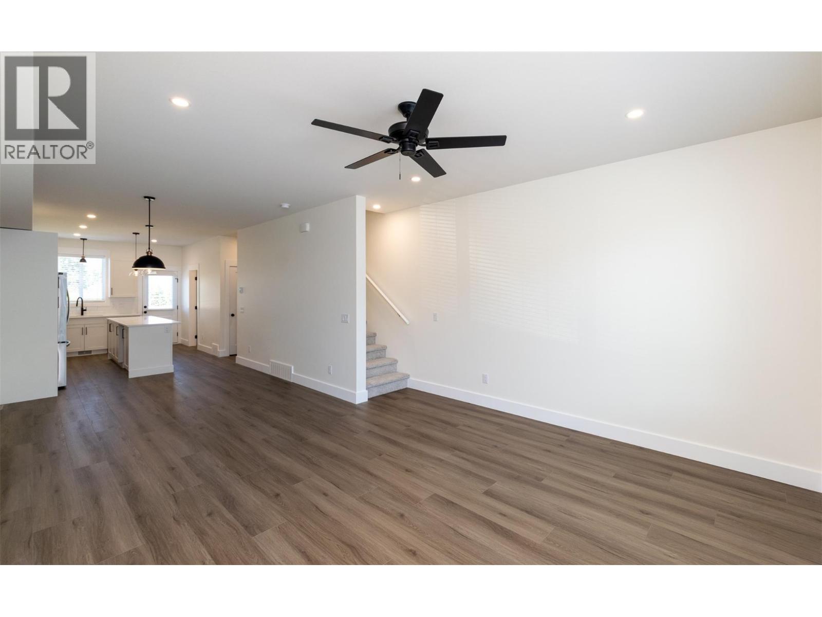 1910 11 Avenue Ne Unit# 5, Salmon Arm, British Columbia  V1E 2V5 - Photo 12 - 10386487