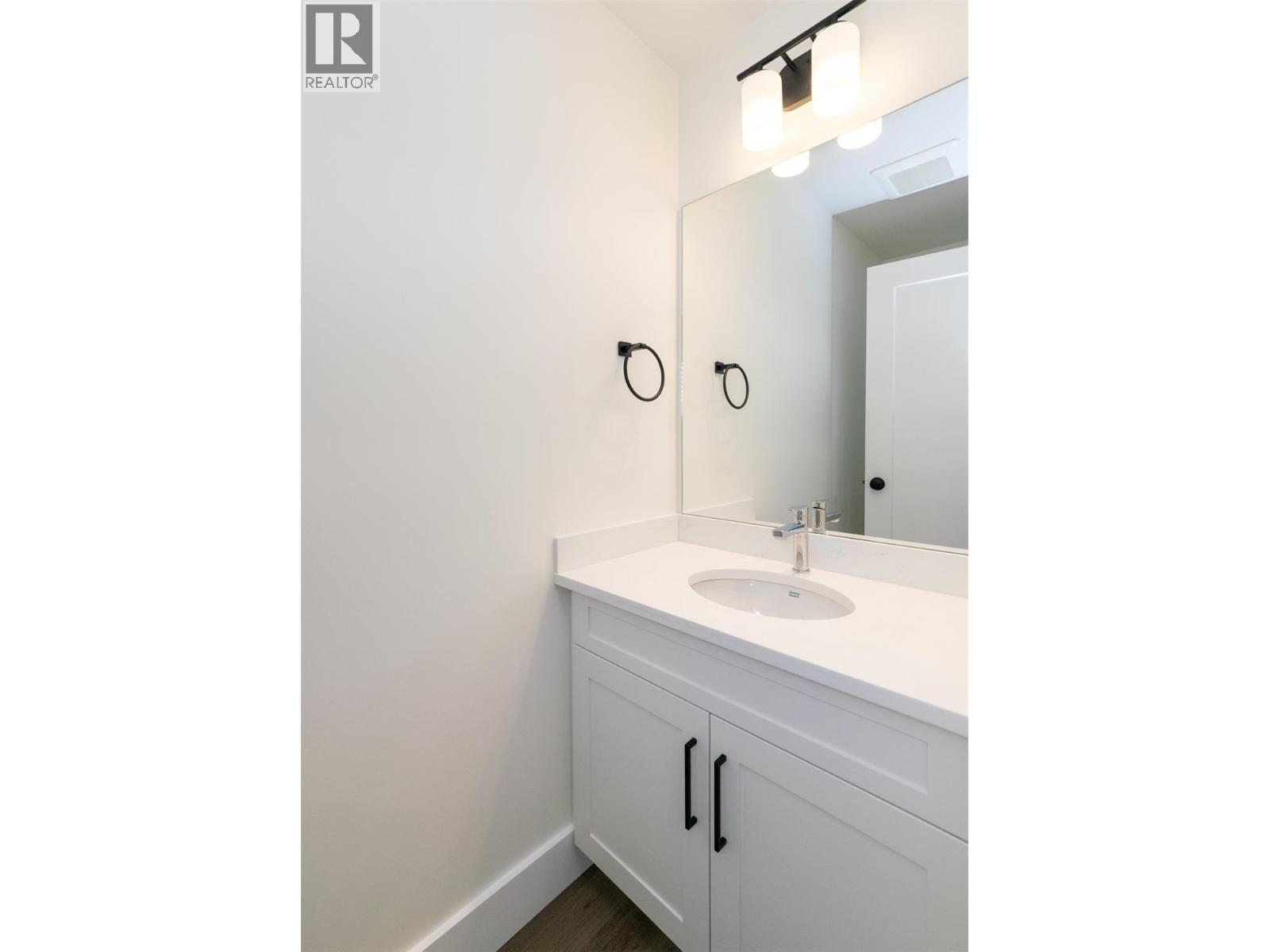 1910 11 Avenue Ne Unit# 5, Salmon Arm, British Columbia  V1E 2V5 - Photo 15 - 10386487