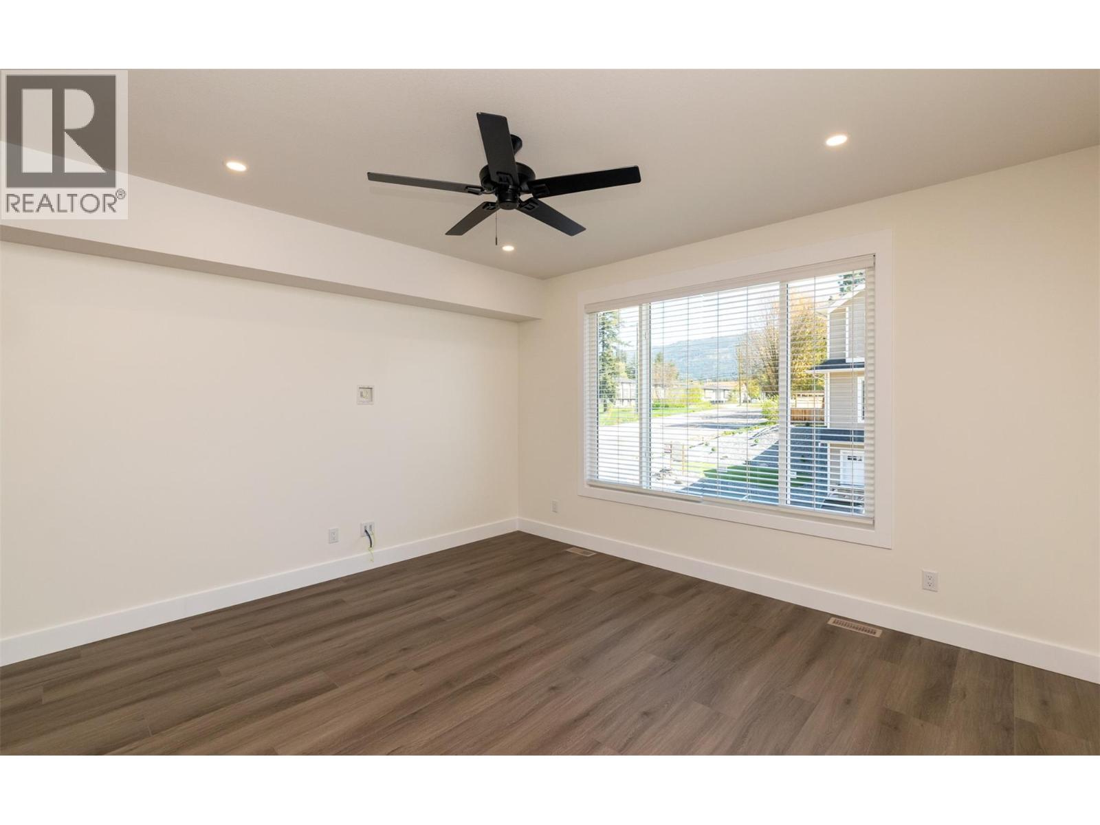1910 11 Avenue Ne Unit# 3, Salmon Arm, British Columbia  V1E 2V5 - Photo 11 - 10386486