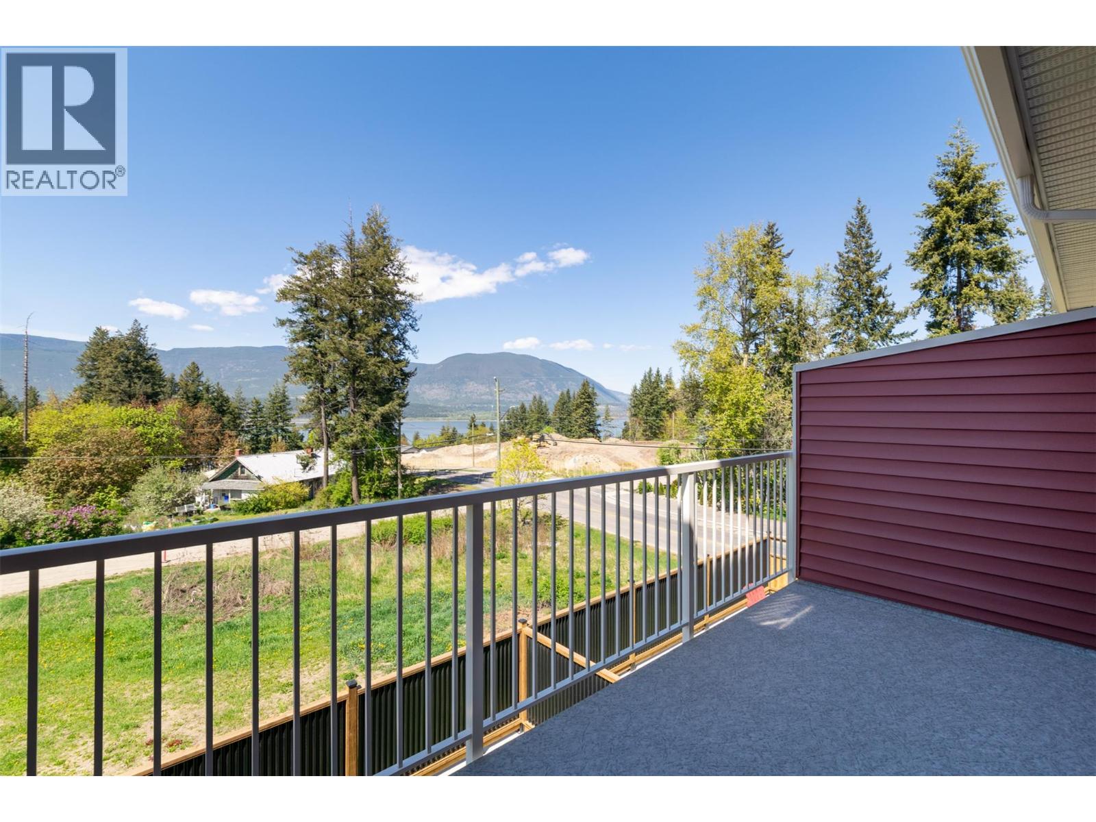 1910 11 Avenue Ne Unit# 3, Salmon Arm, British Columbia  V1E 2V5 - Photo 14 - 10386486